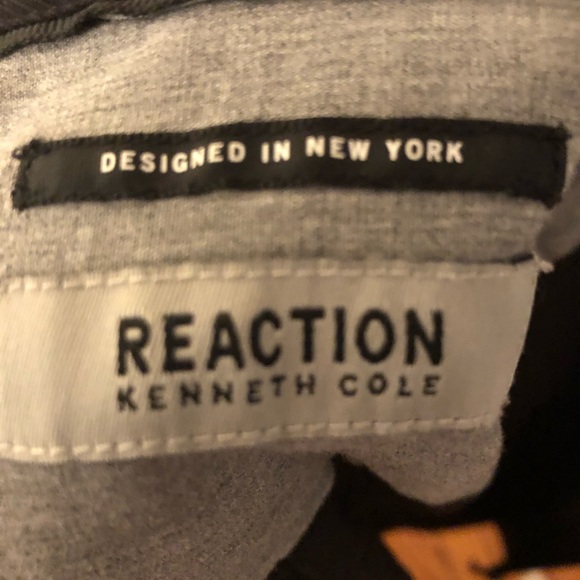 Men’s button down - Picture 3 of 3